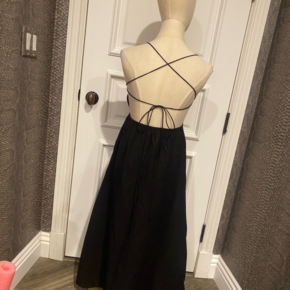 Zara Black Eyelet Trim Poplin Maxi Dress - Picture 4 of 9